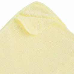 Rubbermaid 1820584 HYGEN Sanitizer Safe 16" X 16" Yellow Microfiber Cloth - 24/Pack -Microban Shop 1719959