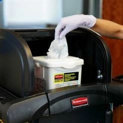 Rubbermaid 1822351 HYGEN White Disposable Microfiber Cloth Charging Tub - 4/Pack