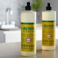 Mrs. Meyer's® Mrs. Meyer's Clean Day 353150 16 Oz. Honeysuckle Scented Dish Soap - 6/Case